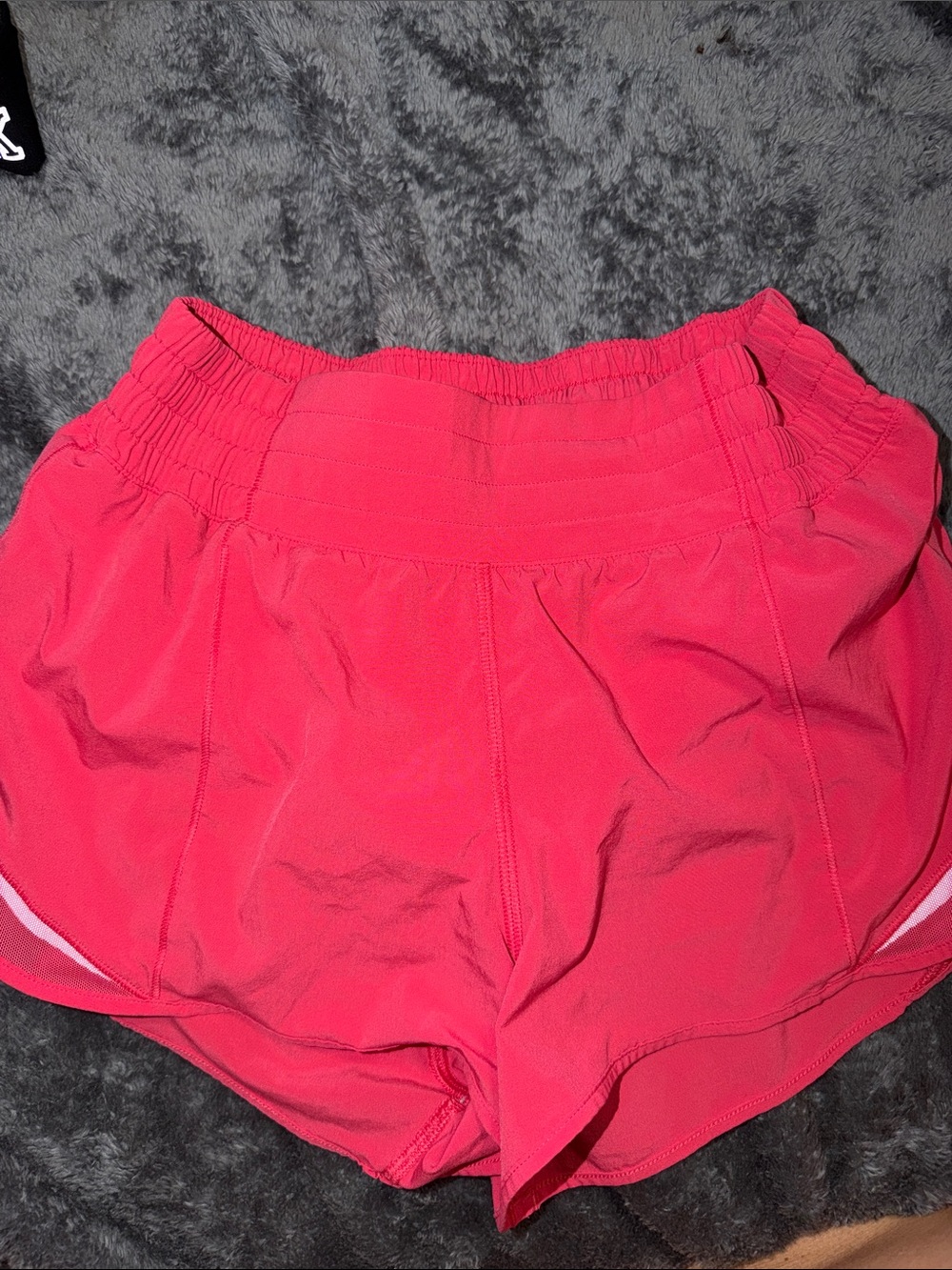Size 4 Lululemon hot pink shorts